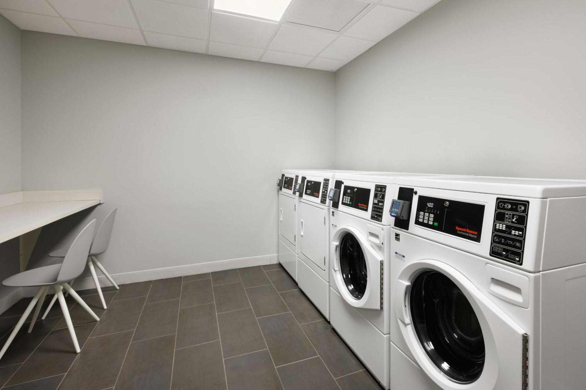 Towneplace Suites By Marriott Oxford Al エクステリア 写真