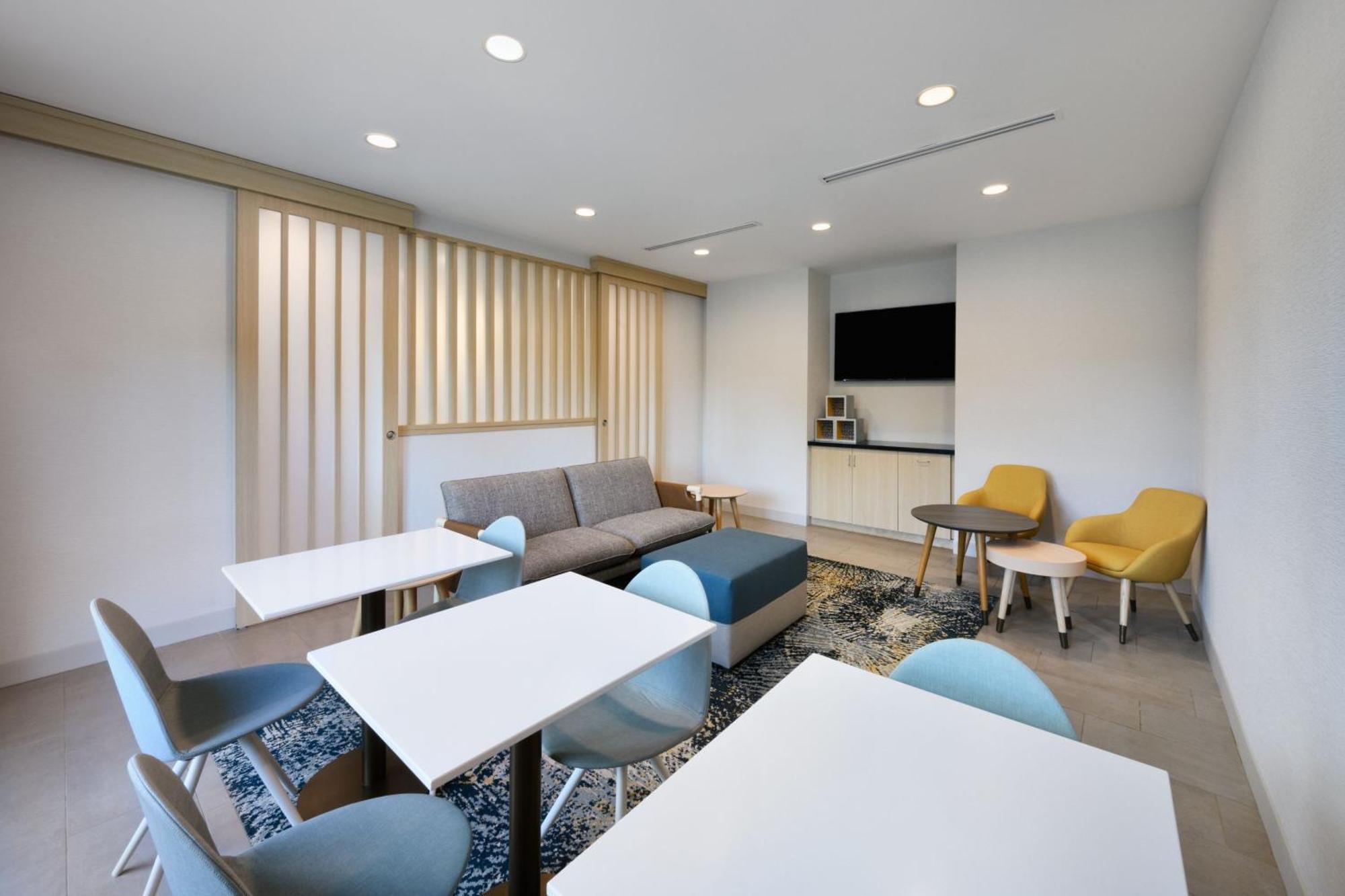 Towneplace Suites By Marriott Oxford Al エクステリア 写真